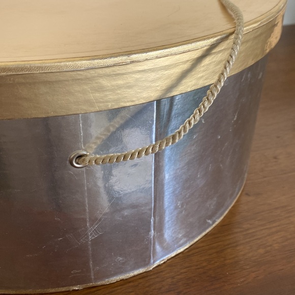 Vintage Nordstrom Silver and Gold Hatbox with Rope Handle - Picture 8 of 13